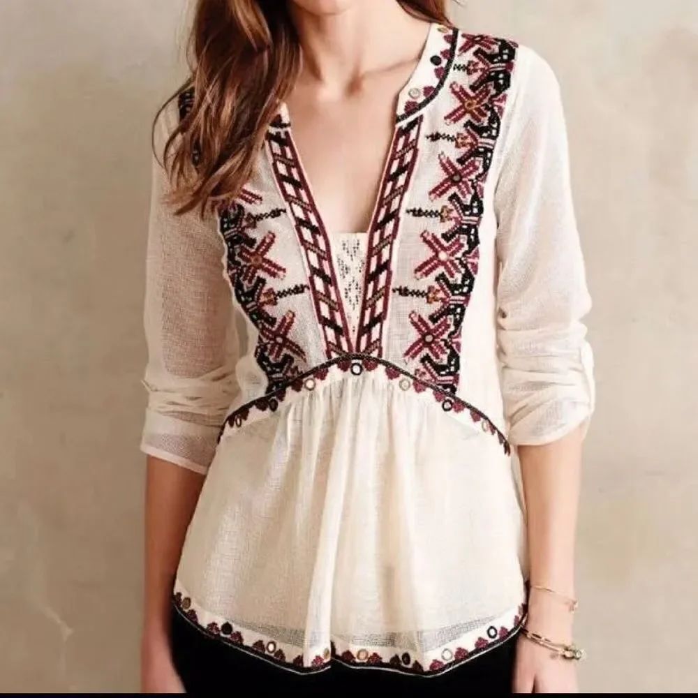 Akemi + Kin Anthropologie Ibis Boho Peasant Mesh Embroidered Top Size M